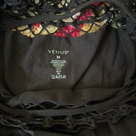 Venus Medium top - Picture 5 of 6